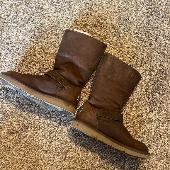 Ugg brown shearling lined Kensington winter boots - Picture 4 of 8